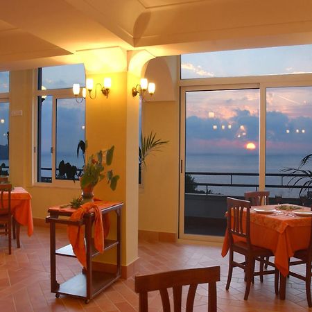 Hotel Baia Palinuro Restaurante foto
